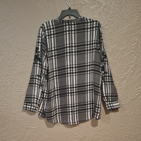 Simply Vera Vera Wang Checkered Top in Black and White Size XL - Picture 4 of 5